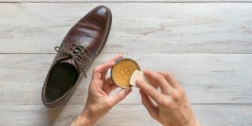 La guía definitiva para el cuidado y prolongación de tus zapatos de cuero - Cover Image